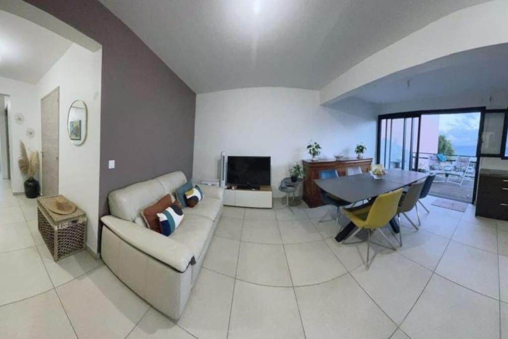 Appartamento Le 136 Belle Vue Le Gosier  Esterno foto